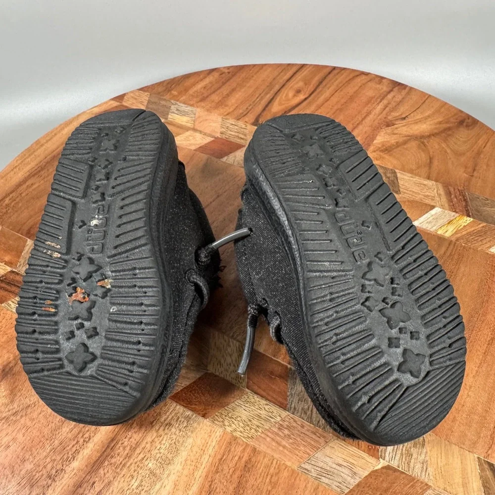 Hey Dude Wally Toddler Basic Black Canvas Slip On Shoes Size US TD5 EU 21